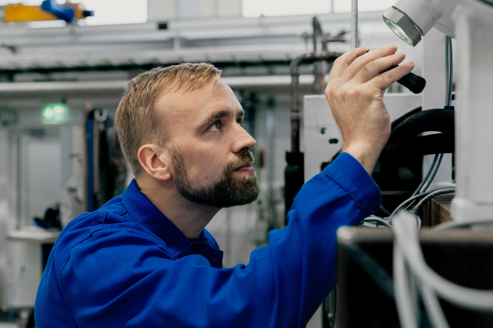 With experience from thousands of ammonia installations and extensive in-house testing, Vahterus has developed next-generation solutions for marine fuel systems, for both 2-stroke and 4-stroke engines.